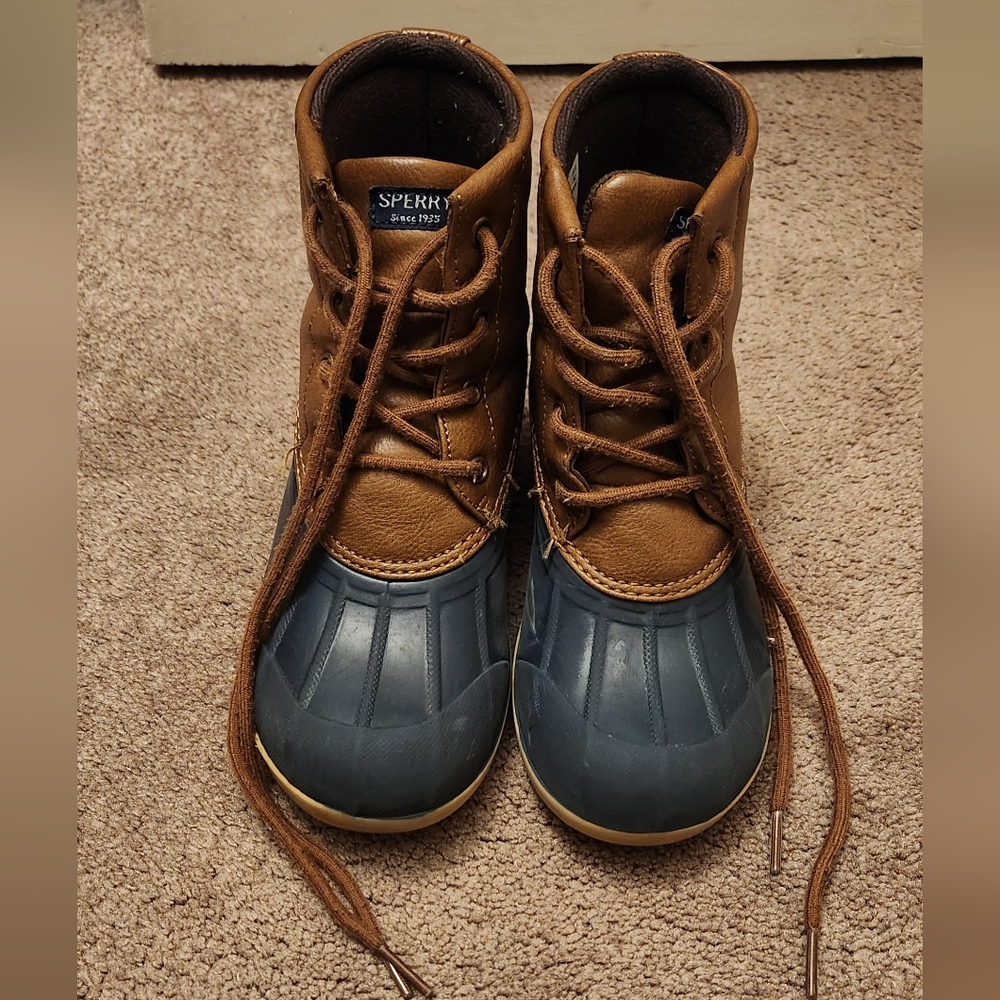 Boys SPERRY rain duck boots size 1Y